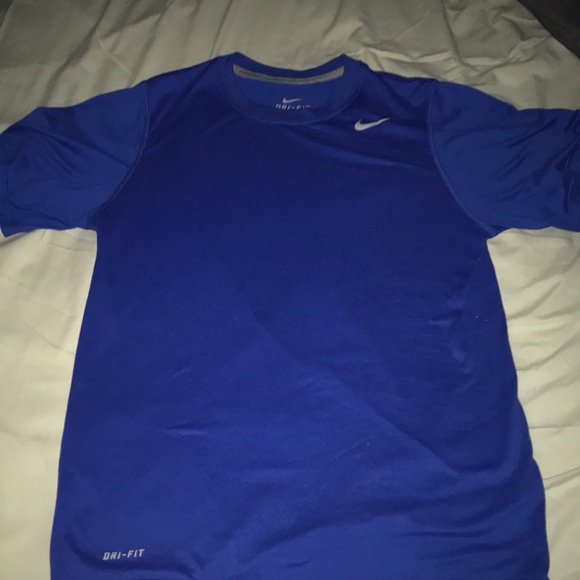Blue Nike Dri-Fit t-shirt - Picture 1 of 5